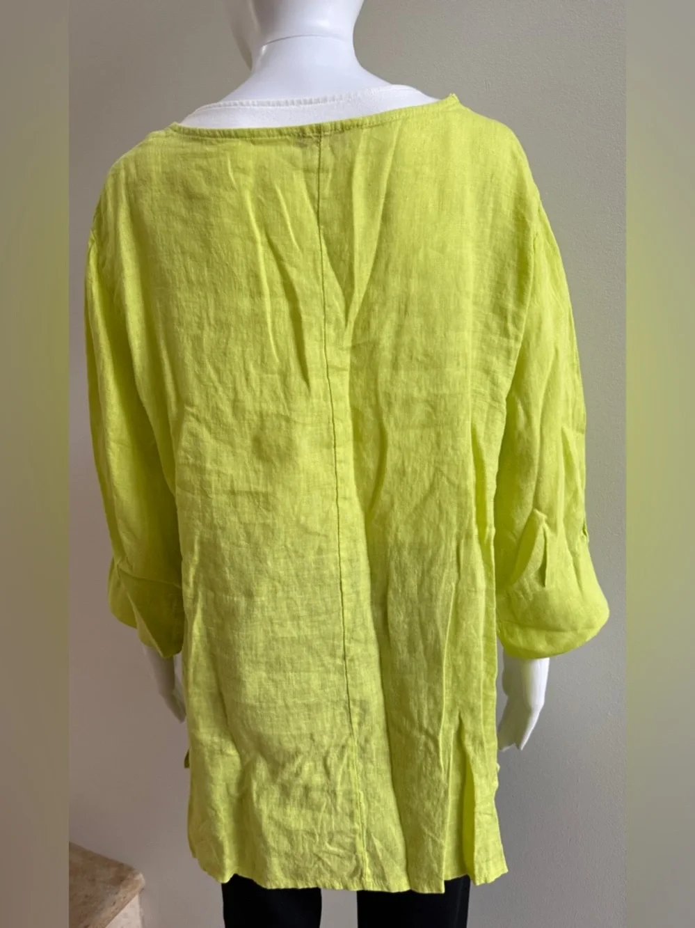 DEVITALIA Linen Ruffle Top Tunic, One Size - Picture 4 of 7